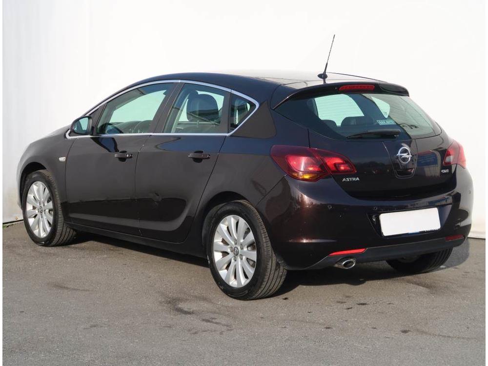 Opel Astra 2.0 CDTI, Cosmo, R,2.maj