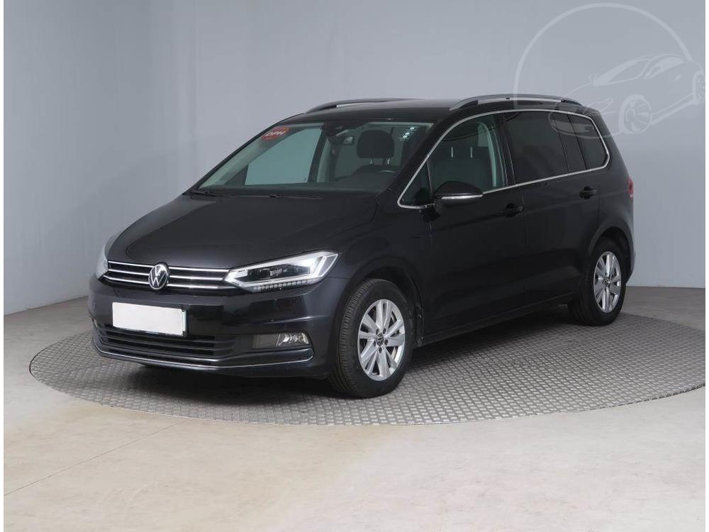 Volkswagen Touran 1.5 TSI, Automat, 7mst, R