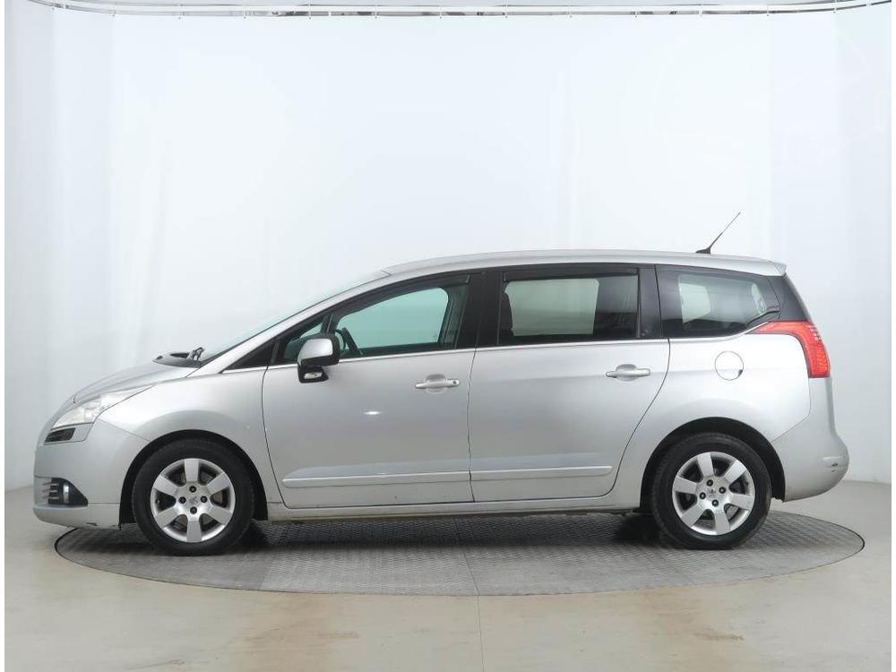 Peugeot 5008 2.0 BlueHDi, 7mst