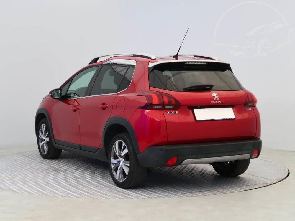 Peugeot 2008 1.2 PureTech, Automat, R