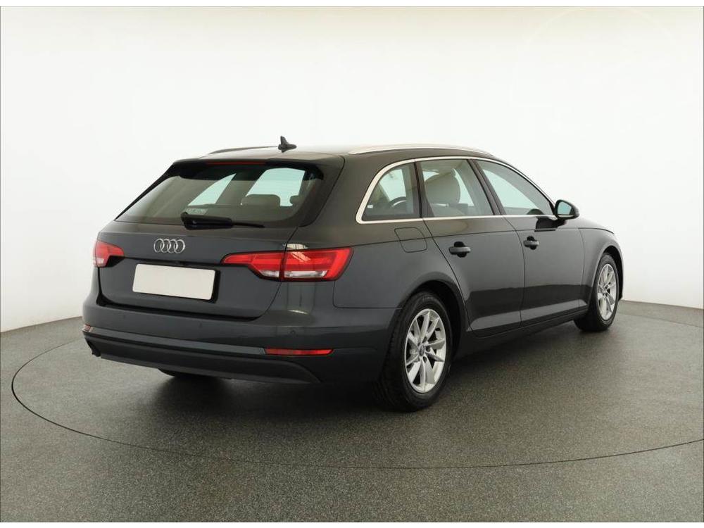 Audi A4 2.0 TDI, Automat, Serv.kniha