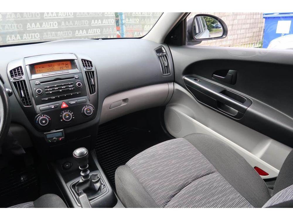 Kia Ceed 1.4 CVVT, R,2.maj