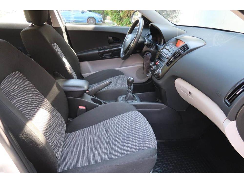 Kia Ceed 1.4 CVVT, R,2.maj