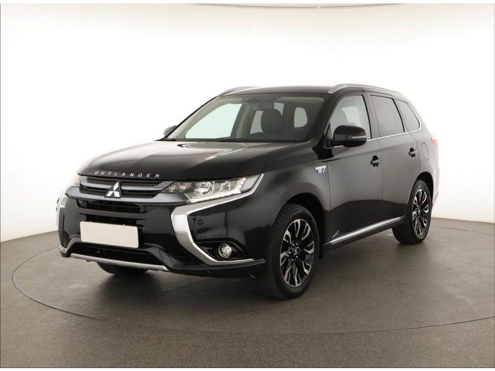 Mitsubishi Outlander 2.0 PHEV, 4X4, Automat