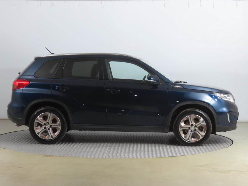 Suzuki Vitara 1.6 VVT, 4X4, R,1.maj