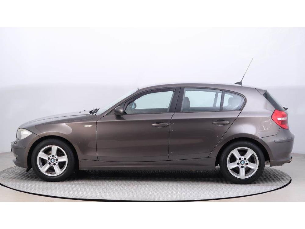 BMW 116 116i, Automatick klima