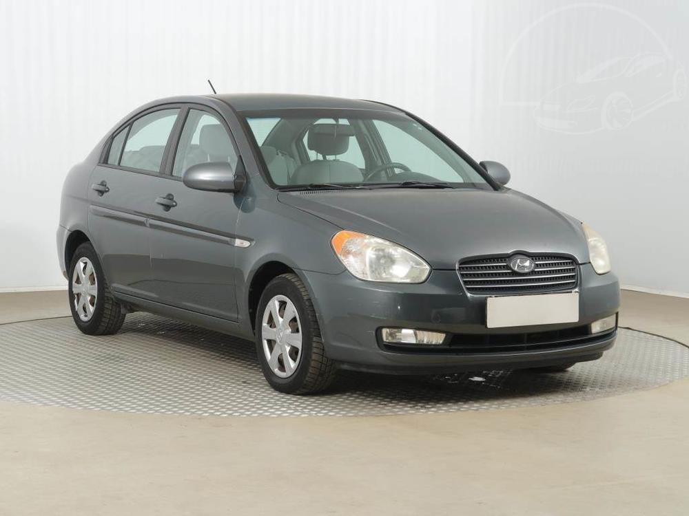 Prodm Hyundai Accent 1.4i, R,1.maj