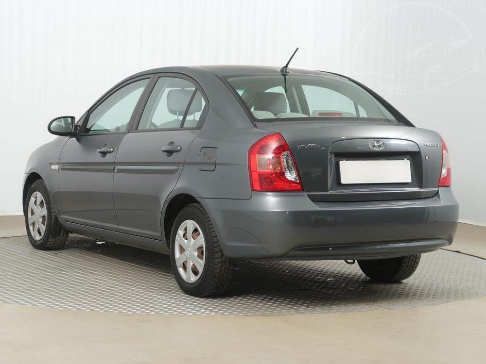 Hyundai Accent 1.4i, R,1.maj, za dobrou cenu