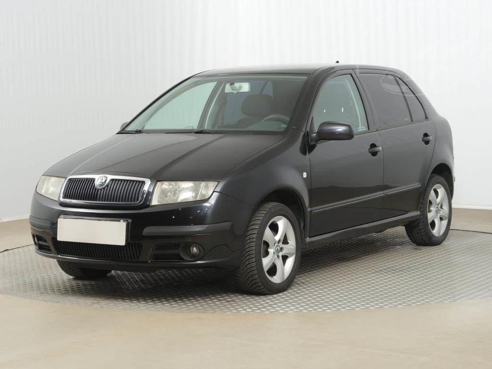 koda Fabia 1.2, po STK, rezervace