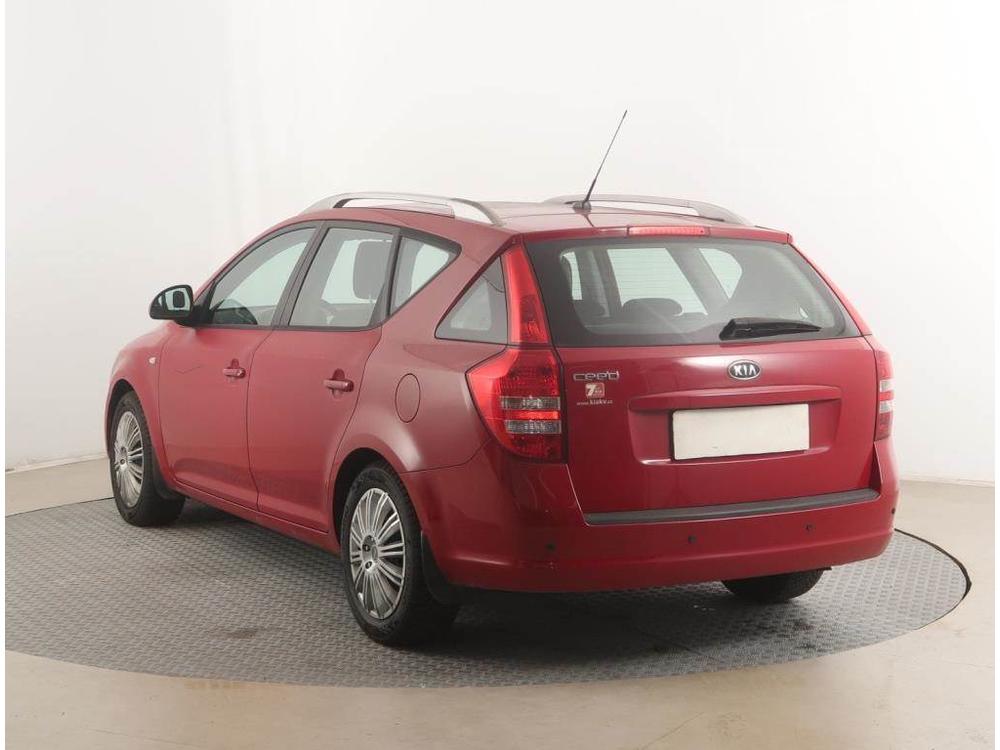 Kia Ceed 1.4 CVVT, Serv.kniha, Klima