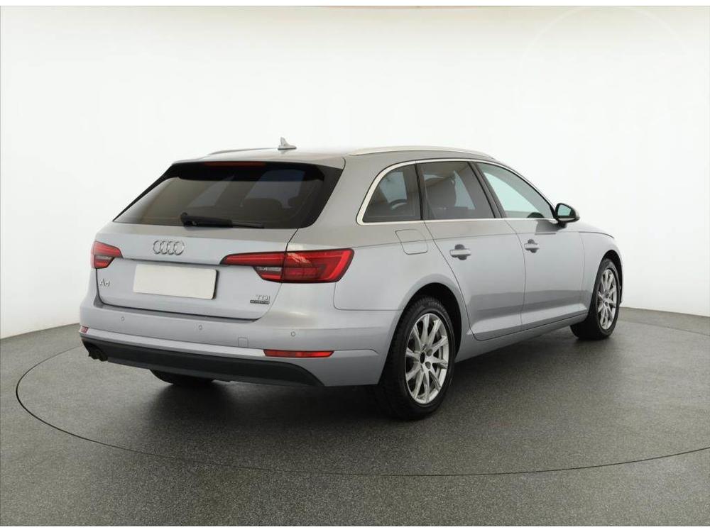 Audi A4 2.0 TDI, 4X4, Automat, R