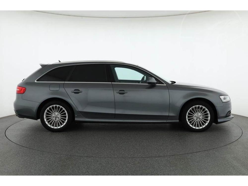 Audi A4 2.0 TDI, Automat, Serv.kniha