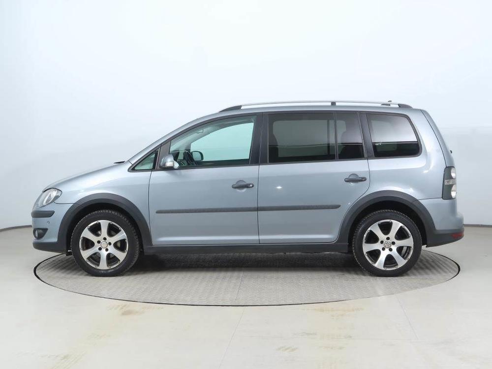 Volkswagen Touran 1.4 TSI, Cross, Navi