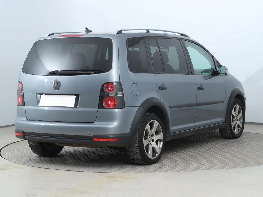 Volkswagen Touran 1.4 TSI, Cross, Navi