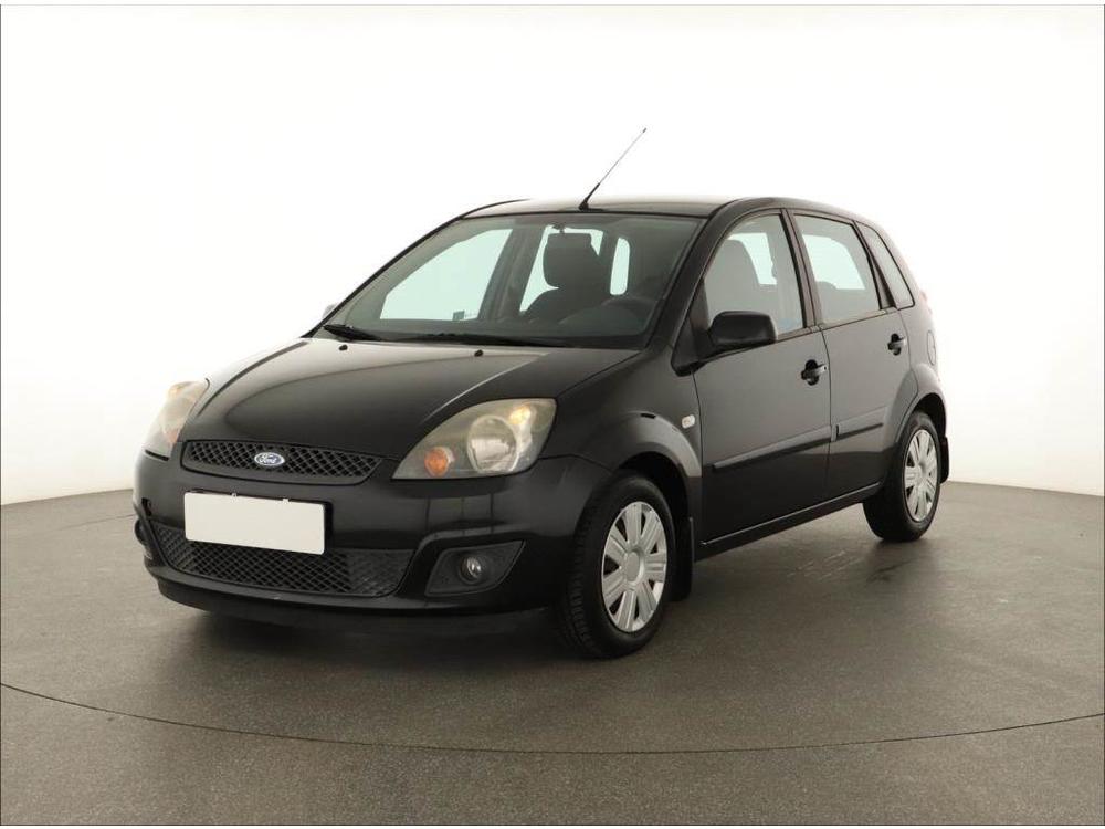 Ford Fiesta 1.3 i, R,2.maj, slun stav