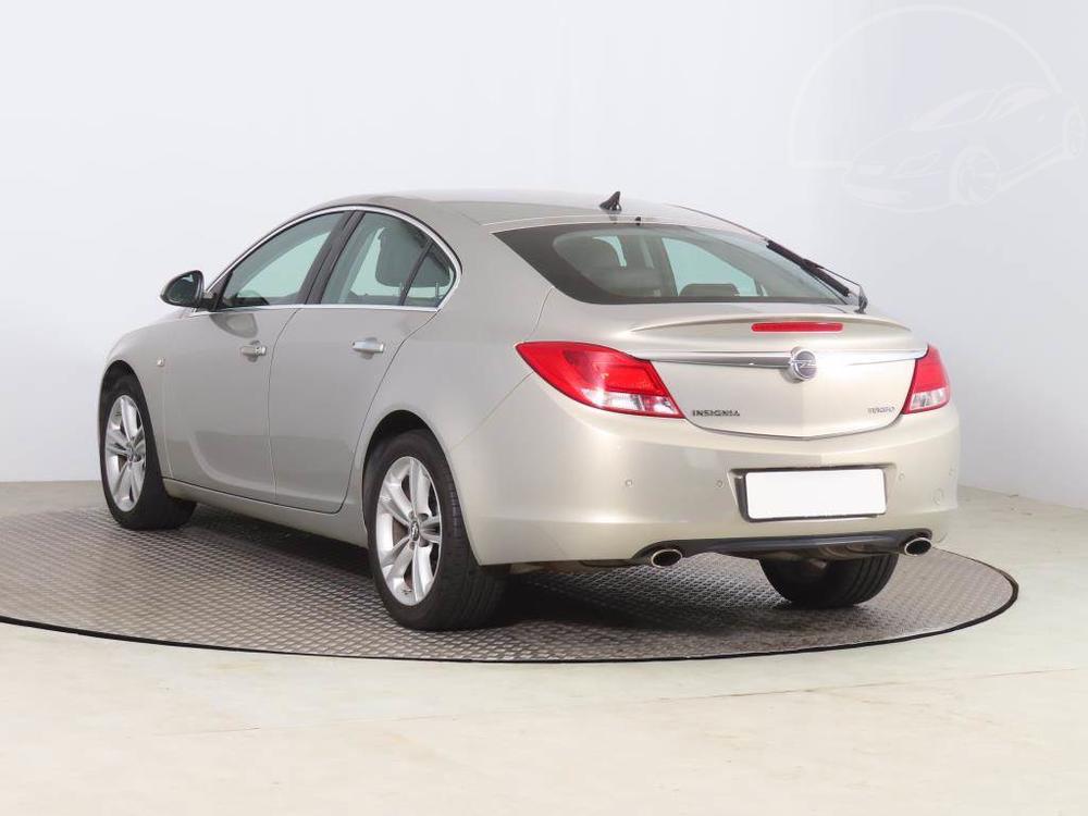 Opel Insignia 1.6 Turbo, Serv.kniha, Navi