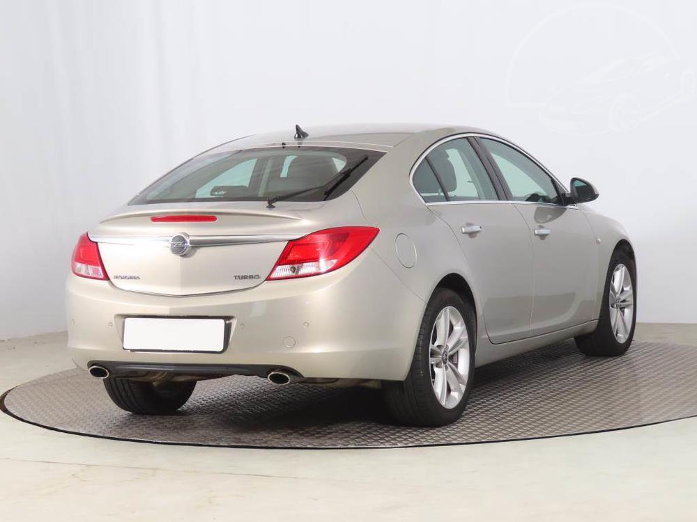 Opel Insignia 1.6 Turbo, Serv.kniha, Navi