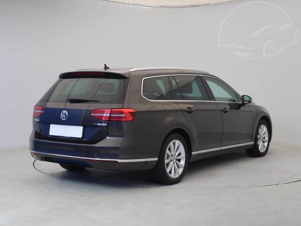 Volkswagen Passat 1.6 TDI, Highline, Serv.kniha