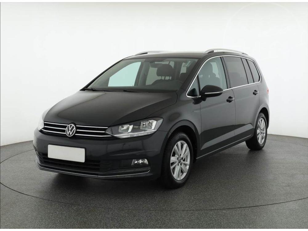 Volkswagen Touran 1.5 TSI, Automat, R,2.maj