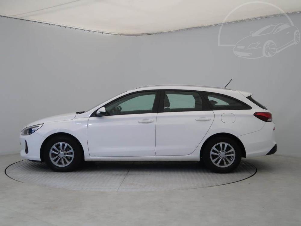 Hyundai i30 1.0 T-GDI, Trikolor Plus