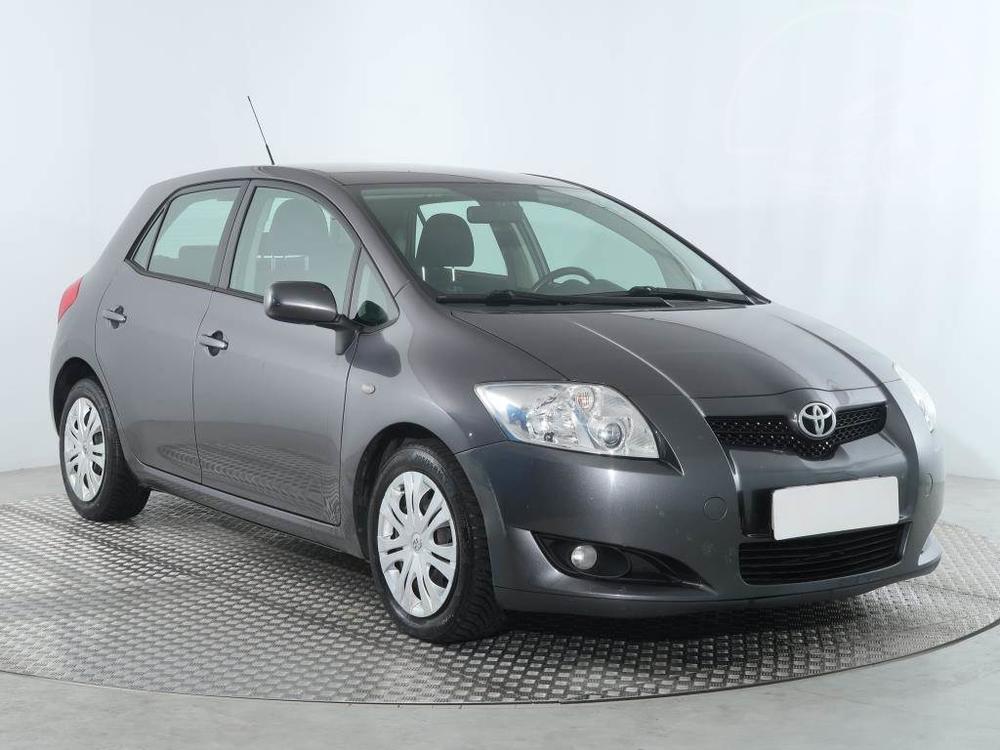 Prodm Toyota Auris 1.4 D-4D, R,2.maj, Serv.kniha