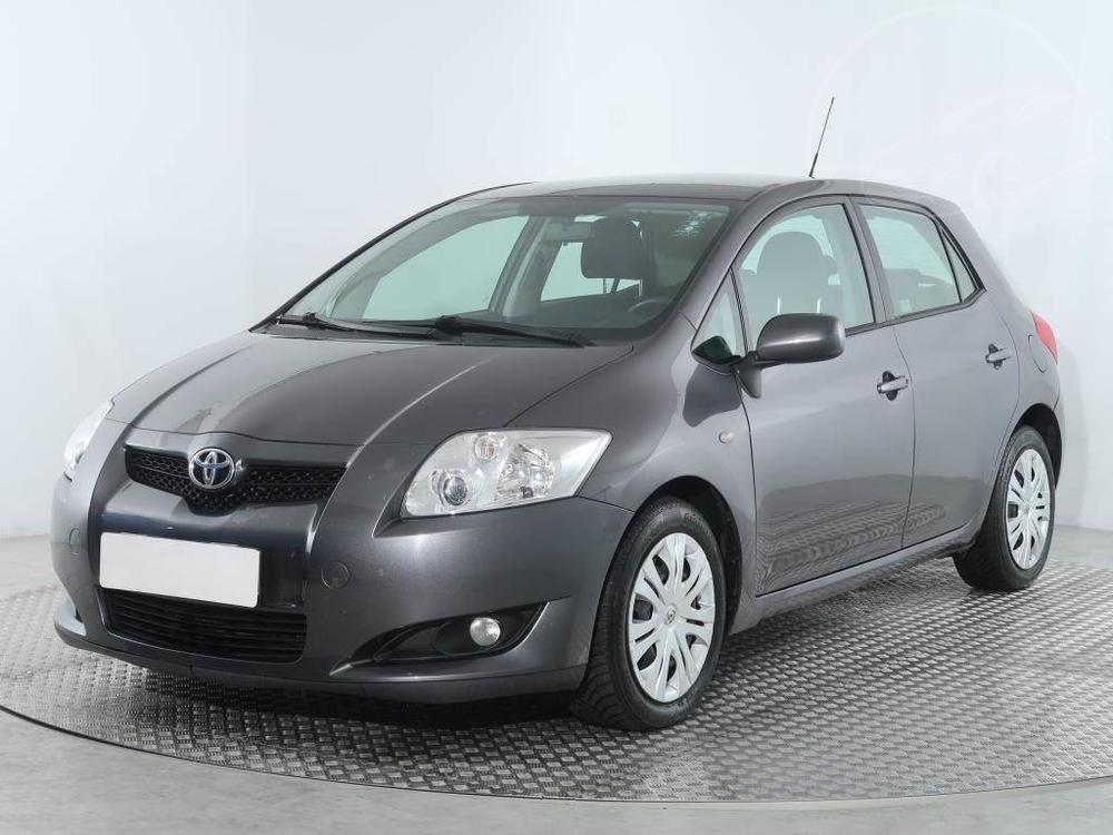 Toyota Auris 1.4 D-4D, R,2.maj, Serv.kniha