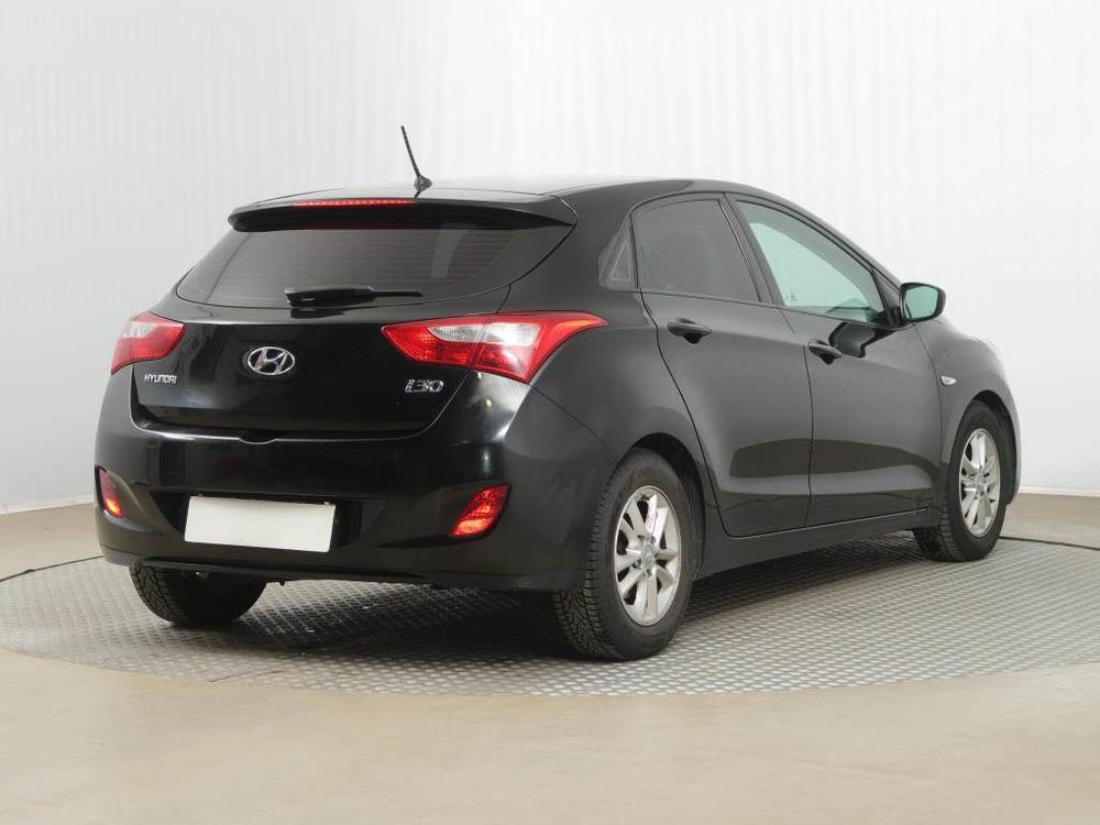 Hyundai i30 1.4 CVVT, Klima, El. okna