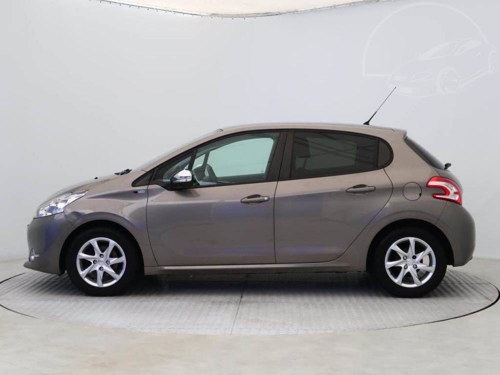 Peugeot 208 1.2 PureTech, R,1.maj