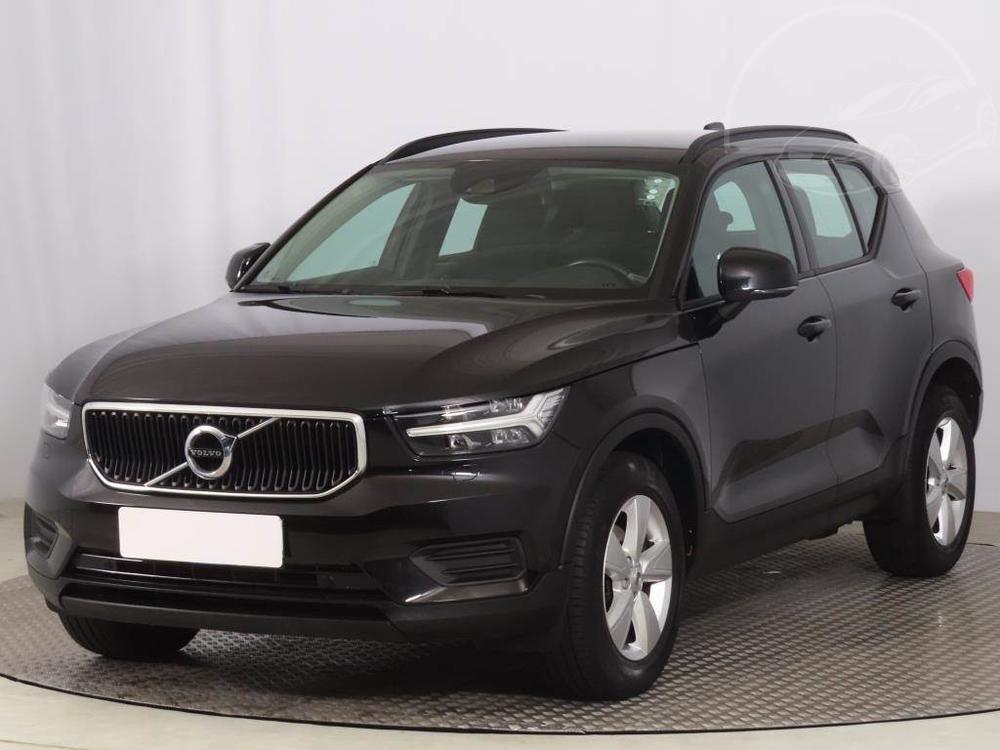 Volvo XC40 T3, Automat, R,1.maj