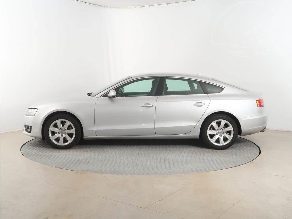 Audi A5 2.0 TDI, Serv.kniha