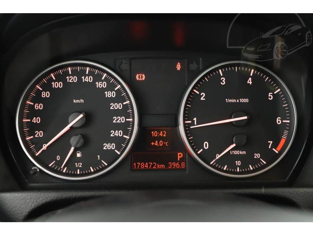 BMW 318 318 i, Automat, Navi