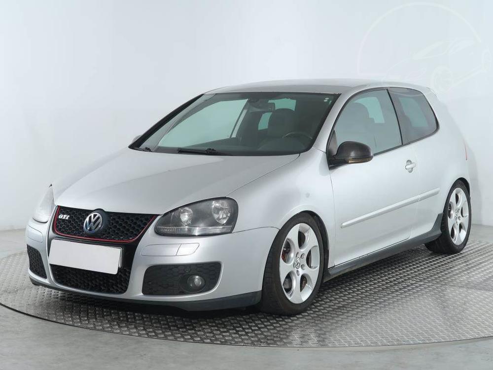 Volkswagen Golf 2.0 GTI, Automatick klima