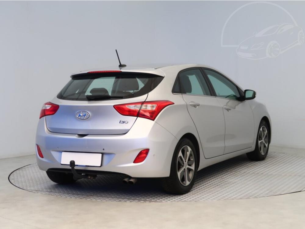 Hyundai i30 1.4 CVVT, Serv.kniha, Navi