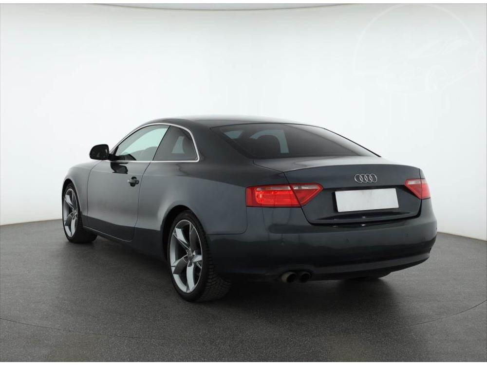 Audi A5 1.8 TFSI, Automatick klima