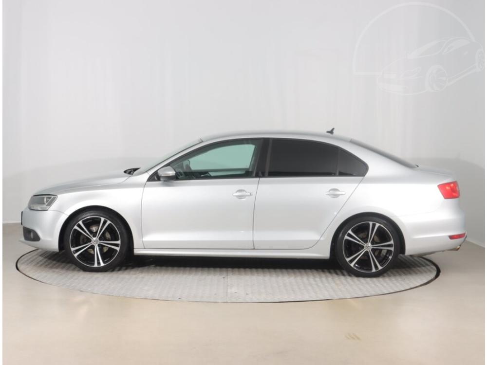 Volkswagen Jetta 1.2 TSI, Serv.kniha