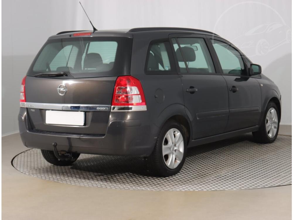 Opel Zafira 1.6, 7mst, Serv.kniha