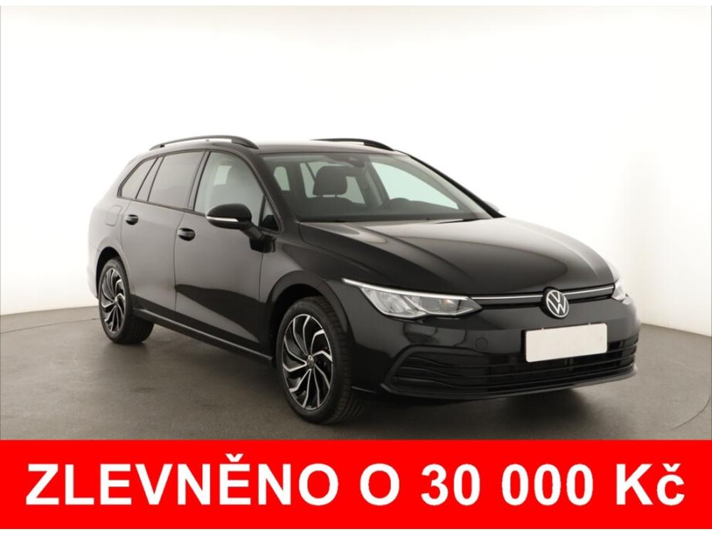 Prodm Volkswagen Golf 1.5 TSI, Life, NOV CENA, R