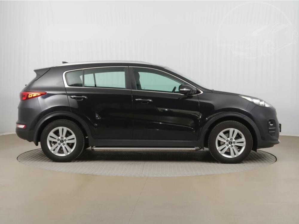 Kia Sportage 1.6 GDI, NOV CENA, Navi