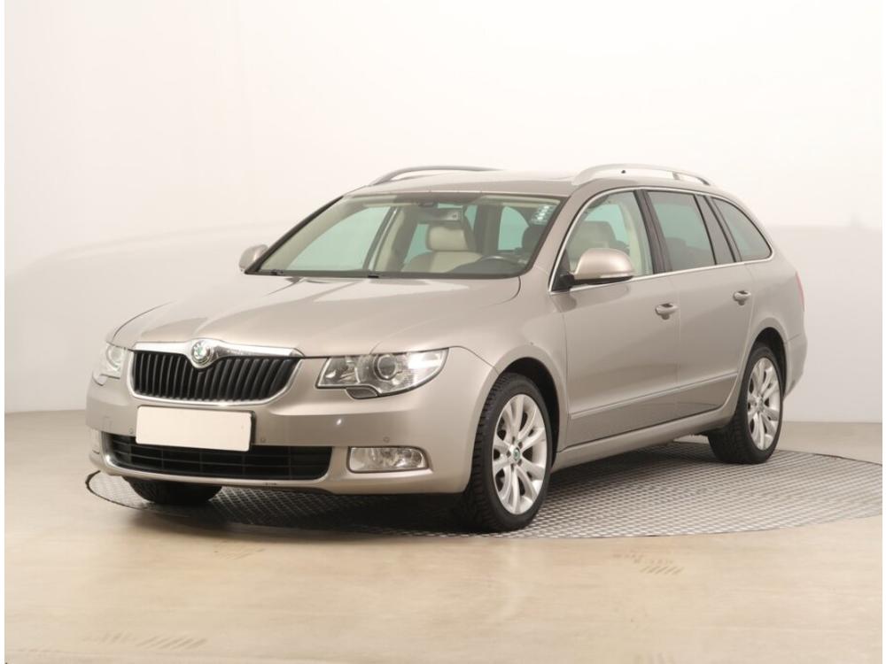 koda Superb 2.0 TDI, Automat, Ke, Navi