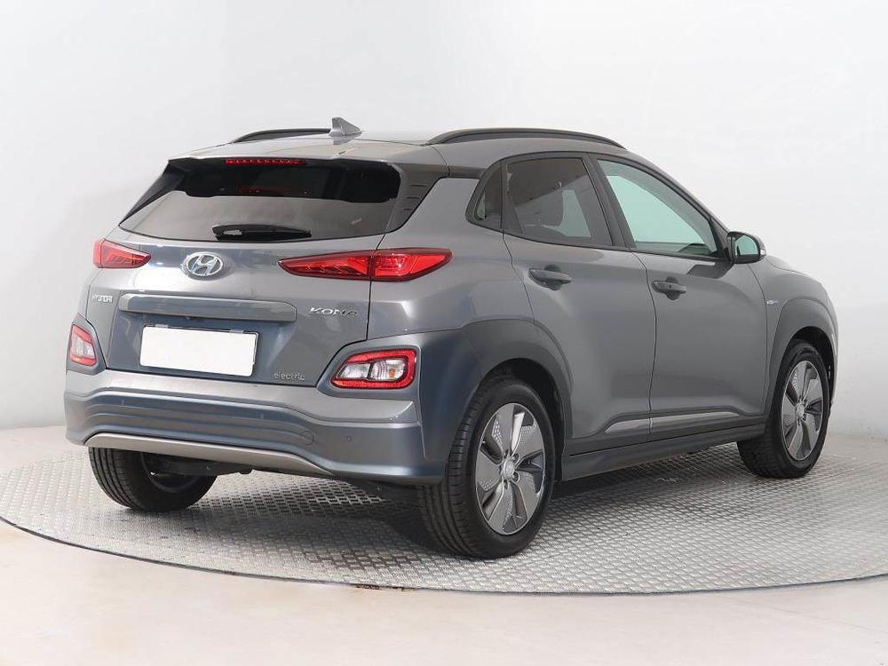 Hyundai Kona Electric 64 kWh, SoH 100%