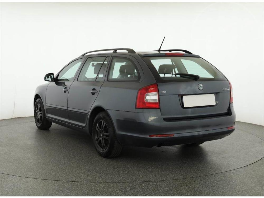 koda Octavia 1.6 TDI, Serv.kniha, Klima