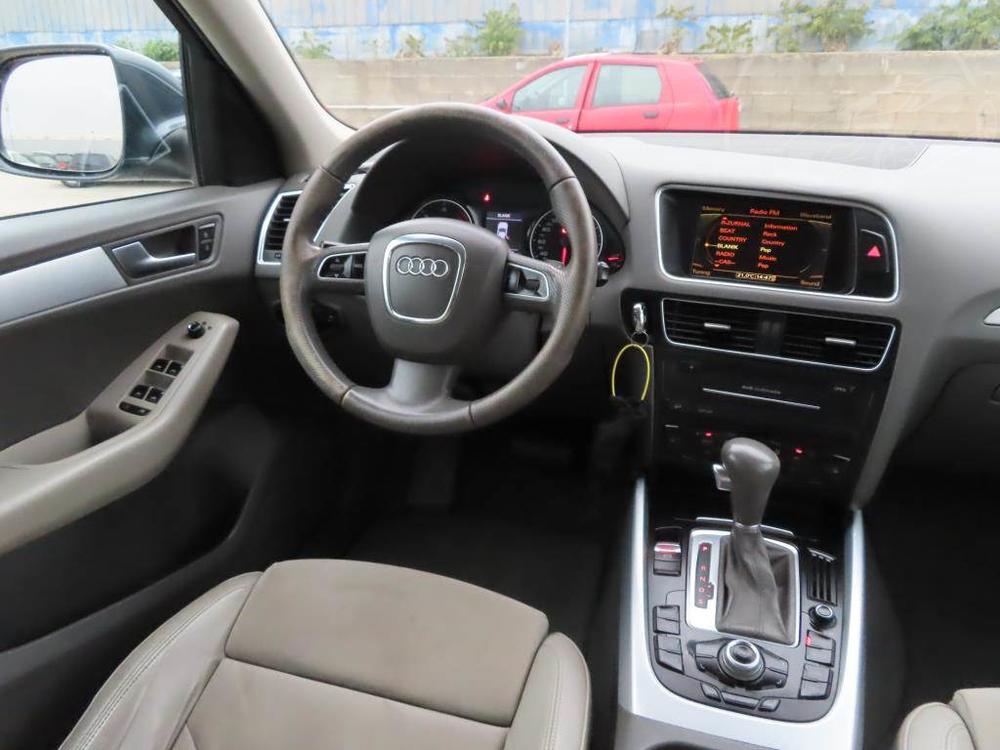 Audi Q5 2.0 TDI, 4X4, Automat, Navi