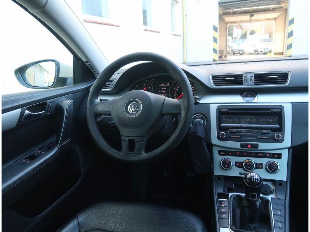 Volkswagen Passat 2.0 TDI, po STK