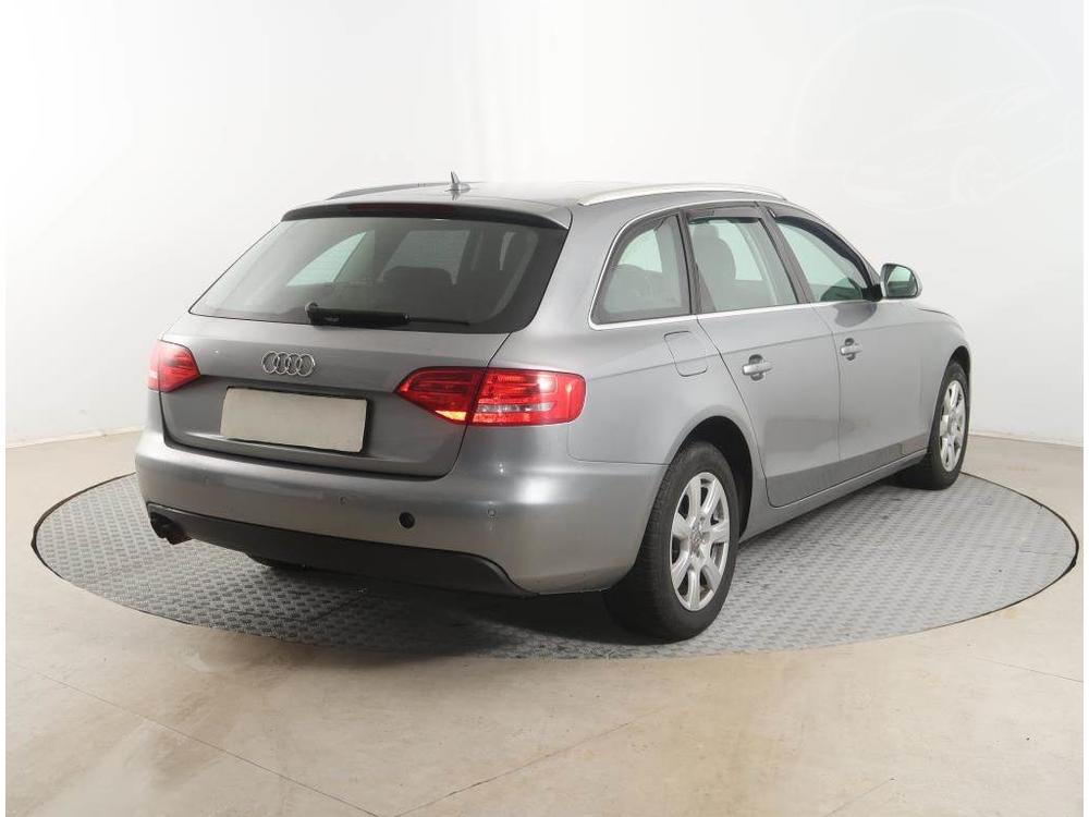 Audi A4 1.8 TFSI, Automat, Serv.kniha