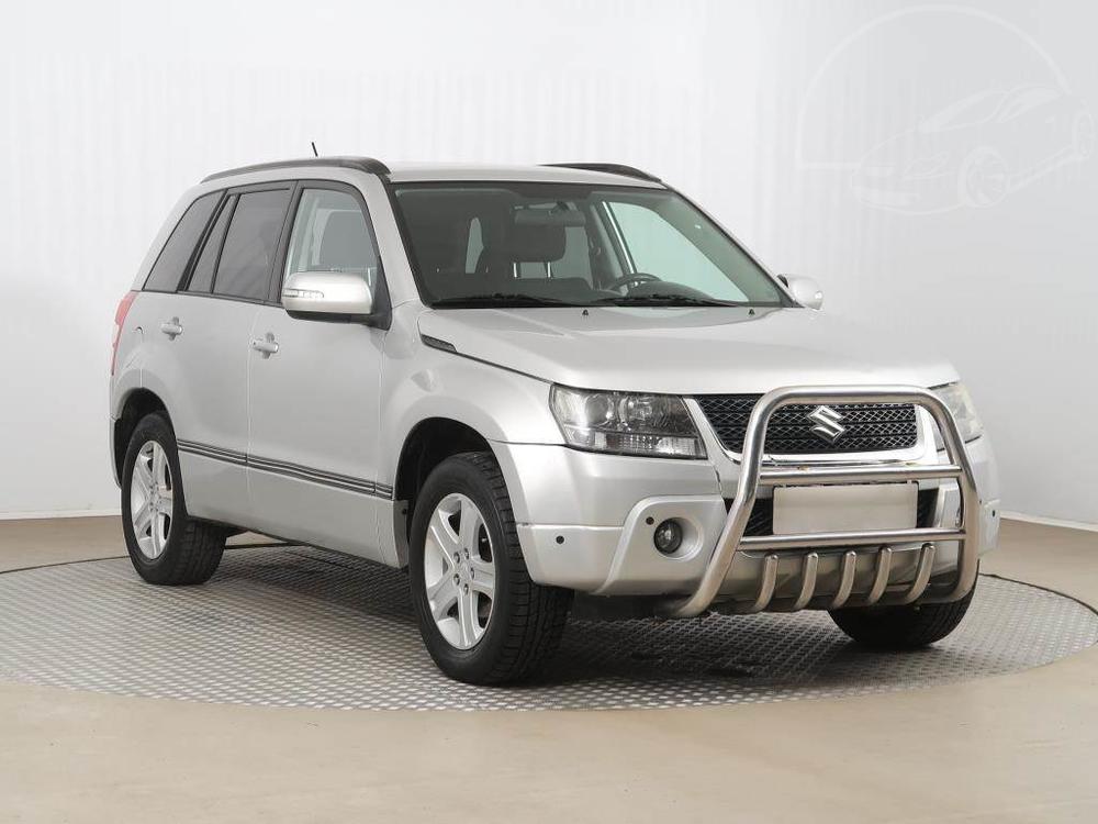 Prodm Suzuki Grand Vitara 2.4 VVT, LPG, 4X4