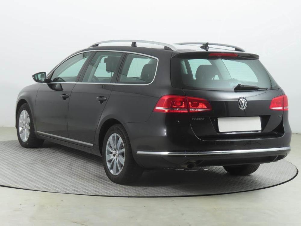 Volkswagen Passat 1.6 TDI, Navi