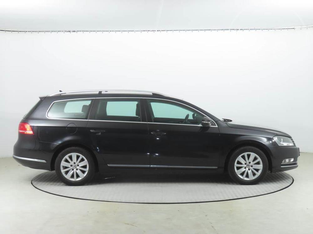 Volkswagen Passat 1.6 TDI, Navi