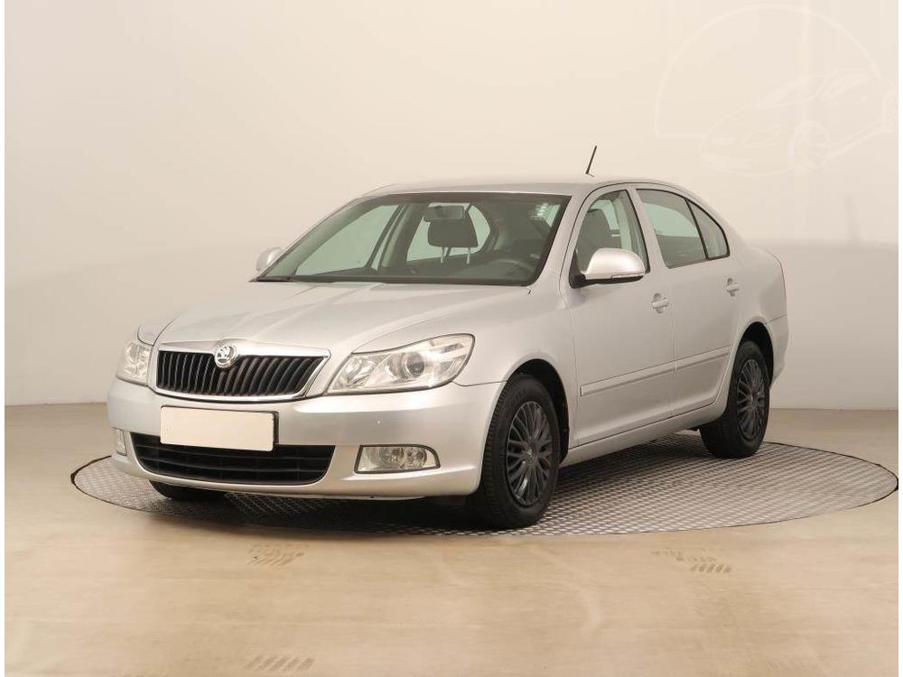 koda Octavia 1.6 TDI, R,1.maj, Klima