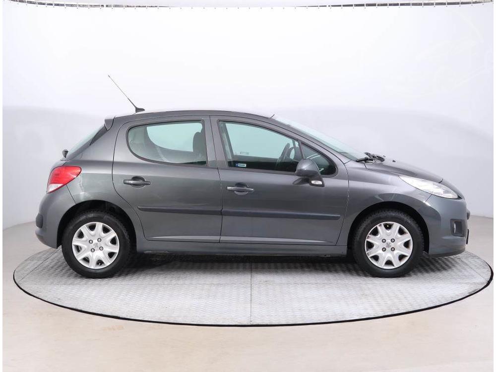 Peugeot 207 1.4 VTi, R,1.maj, Serv.kniha