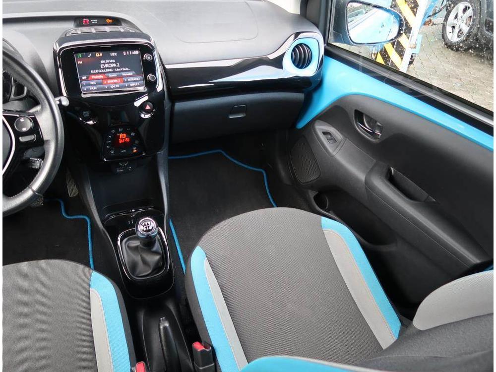 Toyota Aygo 1.0 VVT-i, Automatick klima